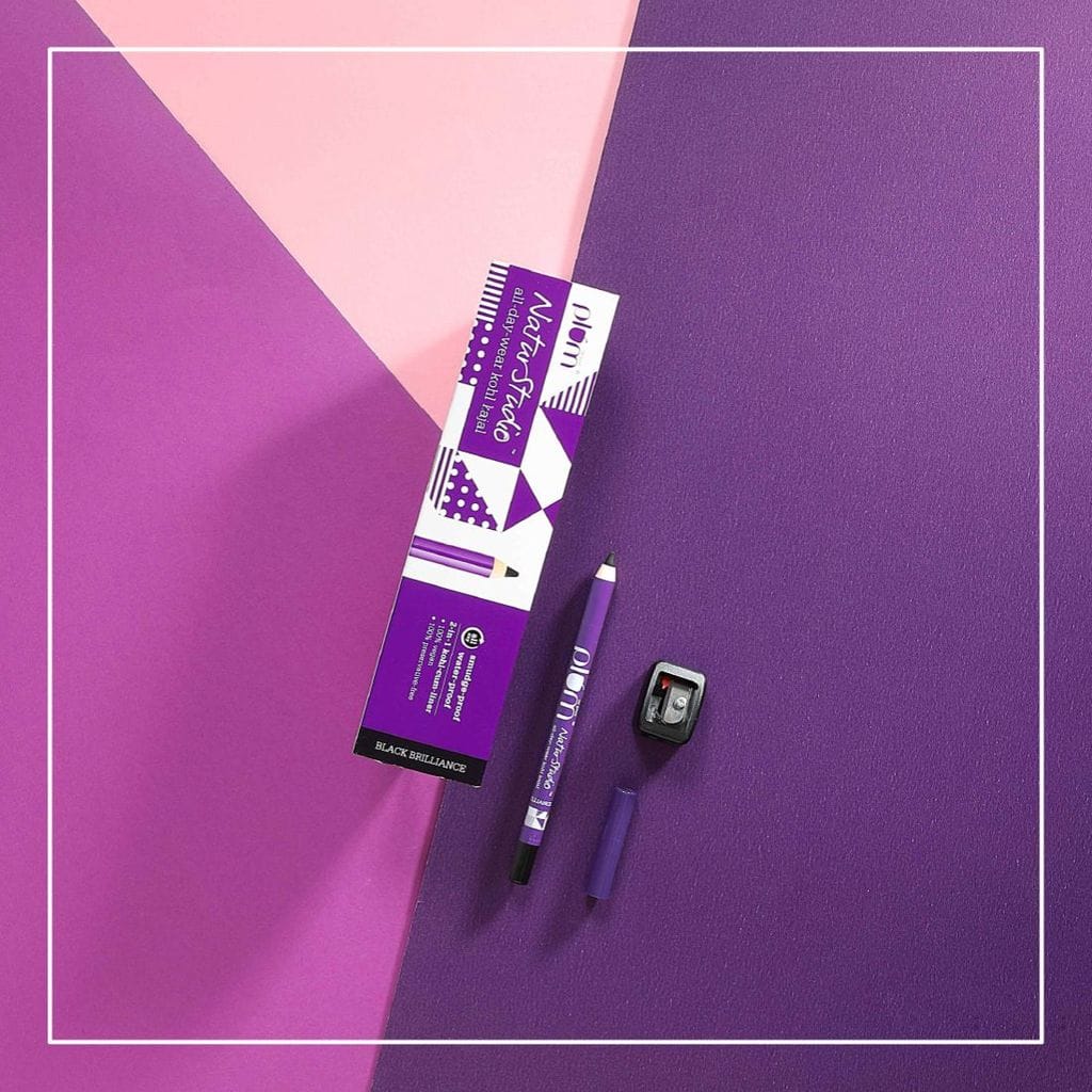 Plum NaturStudio All-Day-Wear Kohl Kajal (Black Brilliance)