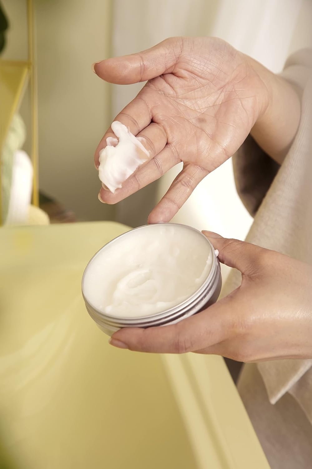 The Body Shop Camomile Sumptuous Cleansing Butter, 2.7 Oz