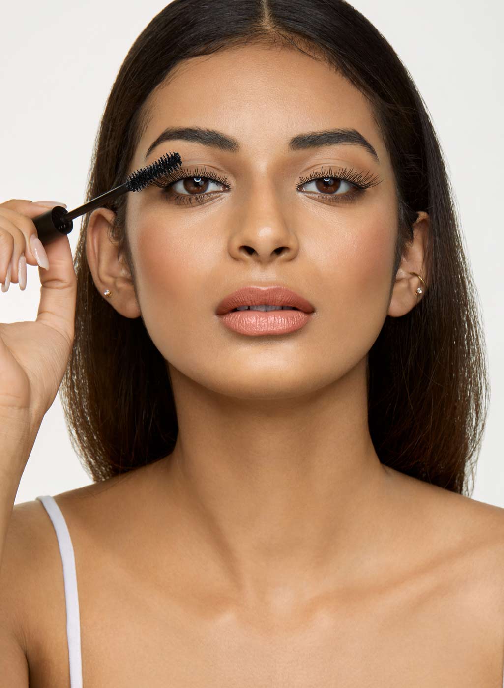 SUGAR - Lash Of The Titans Volumizing Mascara 01 Black with a Bang